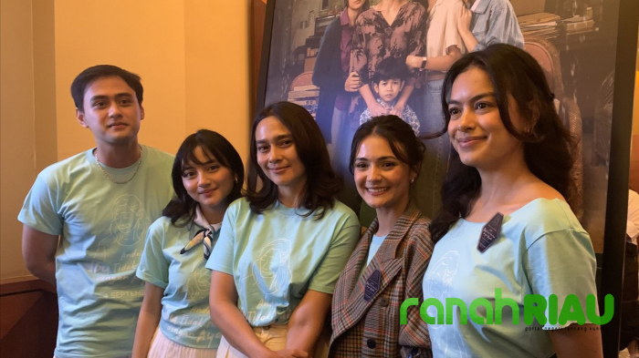 Kembali lagi kedunia Akting, Eva Celia Akui tidak Canggung 