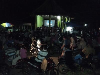 Diluar Dugaan, Ternyata Seribuan Orang Padati Nobar Film PKI Di Kuantan Mudik..