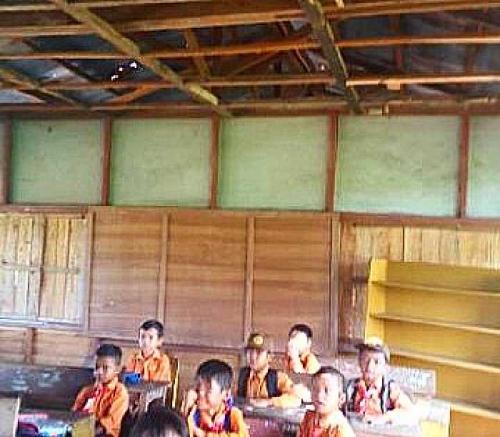 Parah, Gedung SDN 030 Bantayan Ini tak Layak Digunakan