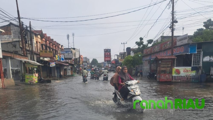 Setahun Agung-Markarius Memimpin, Banjir Masih Menghantui Pekanbaru: DPRD Kirim Sinyal Keras
