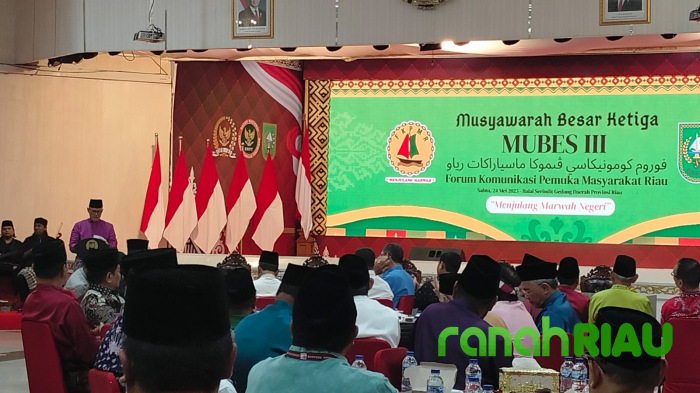 Dibuka oleh Pj Sekda Riau, Pelaksanaan Mubes III FKPMR berlangsung Khidmat