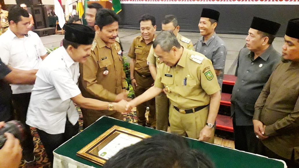 Gubri pastikan hadir resmikan kantor baru Komisi Informasi Riau, Senin siang