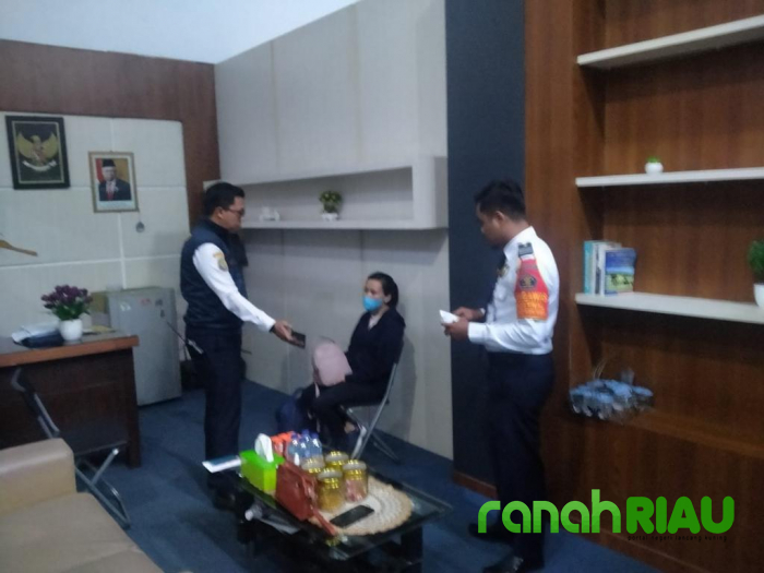 Imigrasi Dumai amankan WN Malaysia berpasport Indonesia 