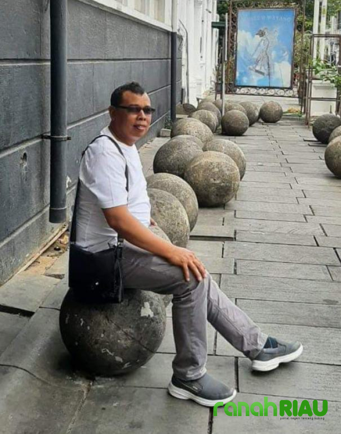 Kebijakan Cetak Spanduk Satu Pintu di Inhil Diduga Upaya Praktik KKN