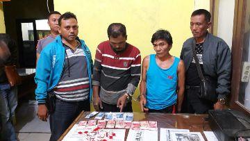 Dini Hari 2 Penjudi Diciduk Polsek Kampar Kiri