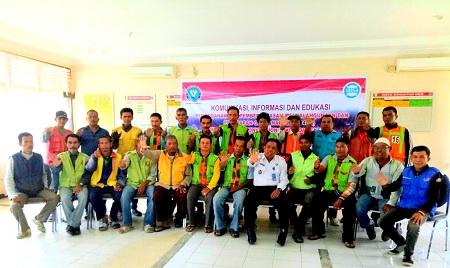 BNNK Kuansing Gelar Kegiatan KIE P4GN Ke Tukang ojek