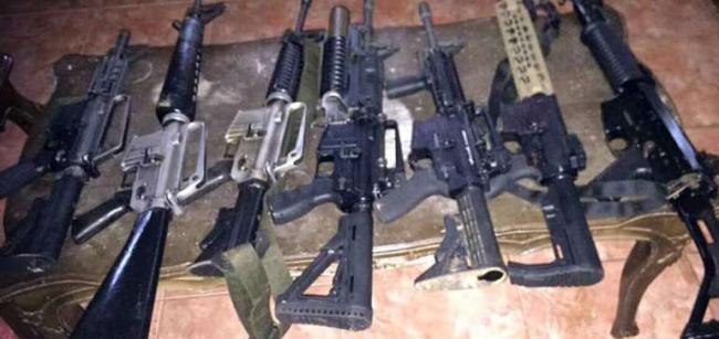 Temukan Senjata jenis M16 saat menjaring ikan, Nelayan ini dapat Penghargaan dari TNI