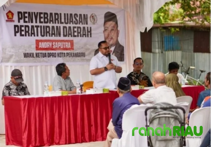 Wakil Ketua DPRD Pekanbaru Andry Saputra Sosialisasikan Perda, Warga Rumbai sambut Antusias