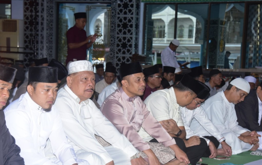 Wabup Bengkalis Laksanakan Sholat Idul Adha 1447 H di Masjid Agung Istiqomah