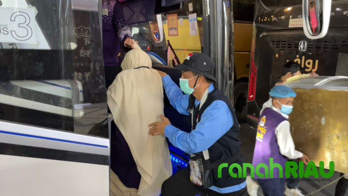 Keberangkatan 422 Jemaah asal Banjarmasin Awali Fase Pemulangan dari Madinah