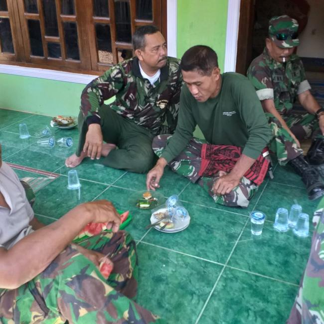 Senyum Pagi Satgas TMMD Sebelum Lakukan Program