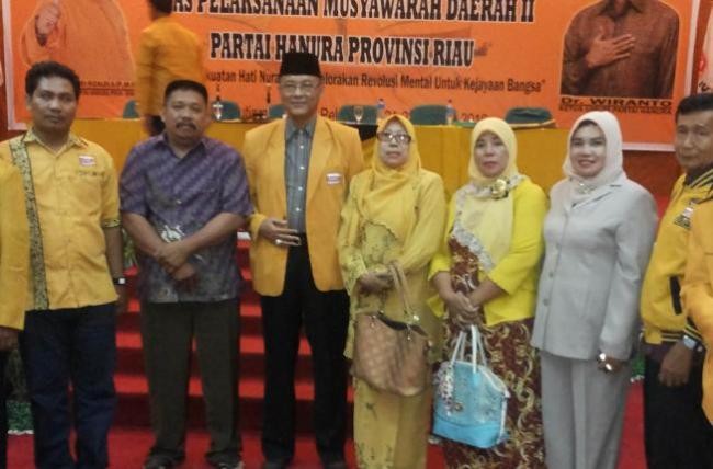 Dilantik Wiranto, Agus Widayat Resmi Pimpin Partai Hanura di Riau