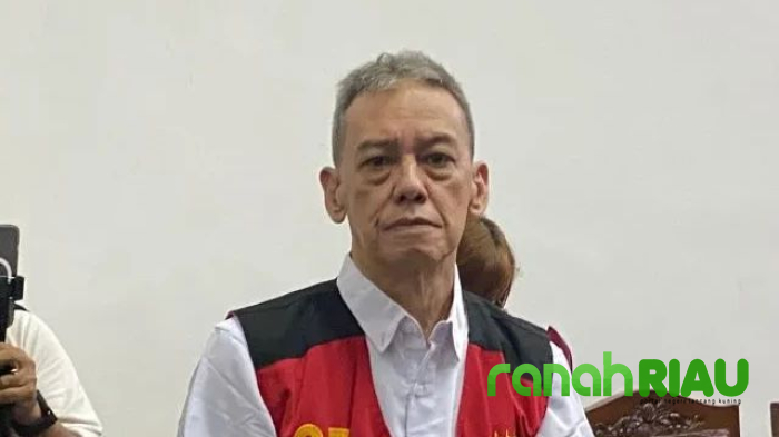 Musisi Fariz RM dituntut Penjara Enam Tahun dan Denda 800 Juta Rupiah 