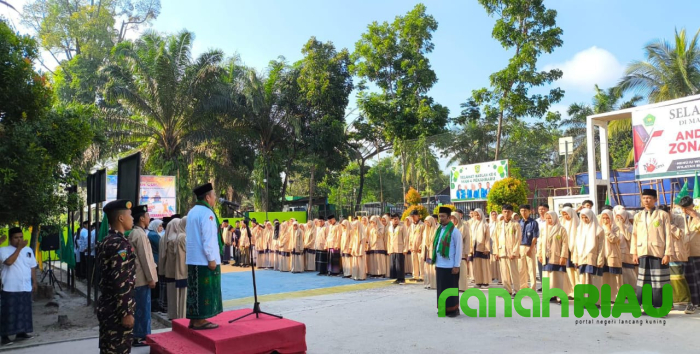 PCNU Kota Pekanbaru laksanakan Upacara Peringatan Hari Santri 2024 di MAN 4 Pekanbaru