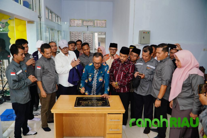 Pamit kepada Insan Pers Kampar, Firdaus: Manfaatkan dan Rawatlah Gedung ini Baik-baik