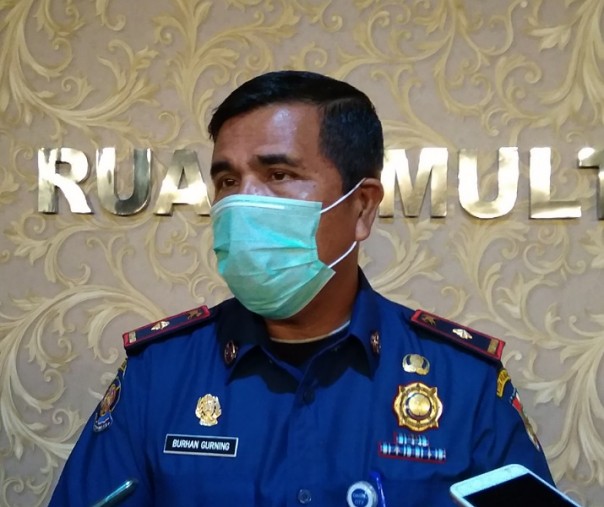 Kedapatan tidak pakai masker, Kerja Sosial 8 Jam