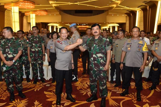 Panglima TNI : Antisipasi Dampak Negatif Kemajuan Teknologi Terhadap Persatuan dan Kesatuan