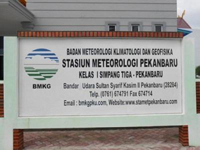 BMKG Riau, Peran Penting Hujan dalam mengurangi titik api