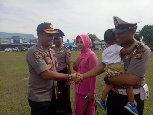 Kapolres pimpin Upacara Kenaikan Pangkat