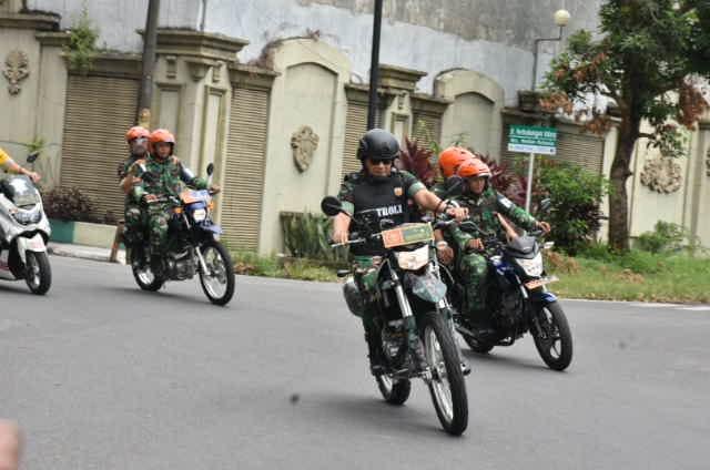 Tunggangi Trail Bimasakti, Pangdam I/BB Awali Patroli Pam Pemilu 2019 Bersama Kapoldasu