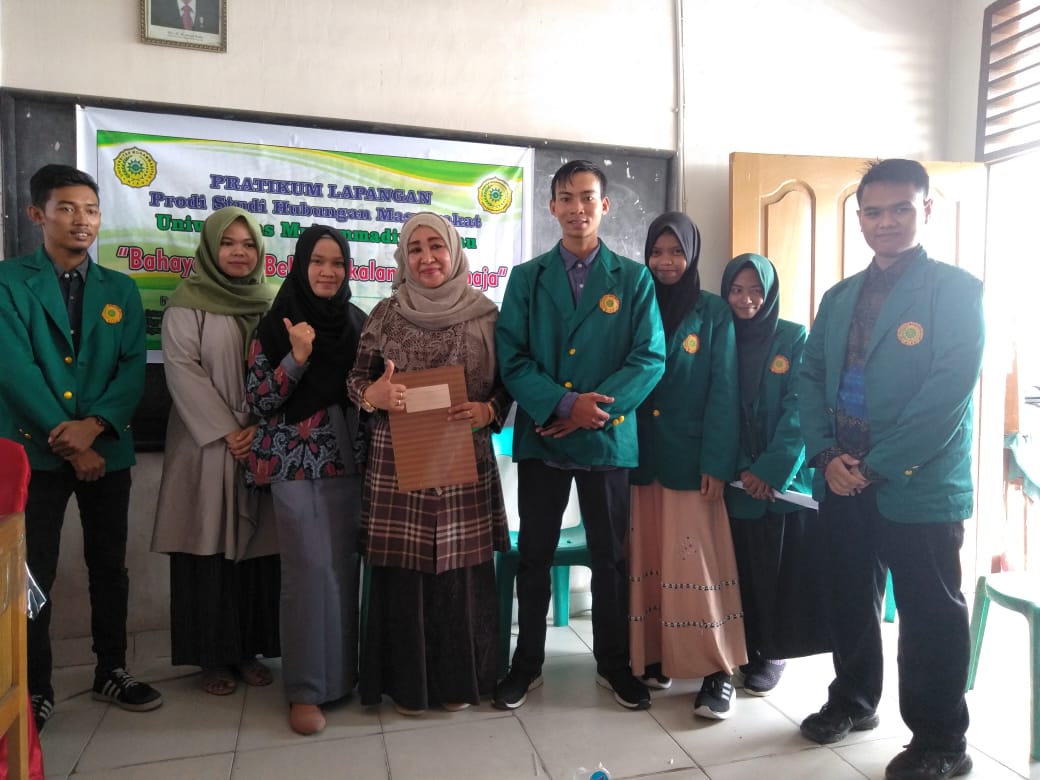 Program studi hubungan masyarakat UMRI lakukan Pengabdian