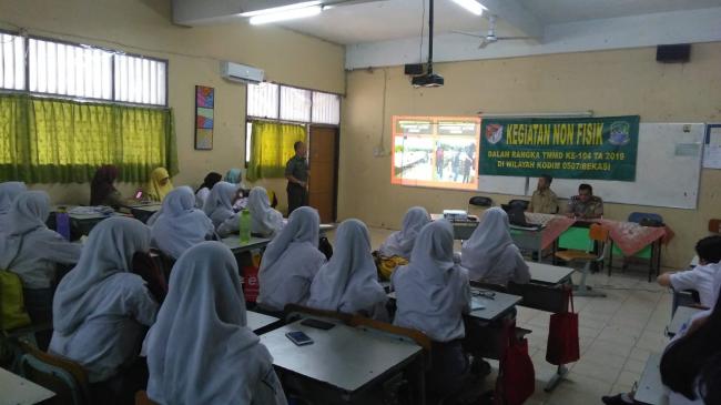 Sinergi Lintas Instansi Berikan Penyuluhan Di SMAN 6 Bekasi
