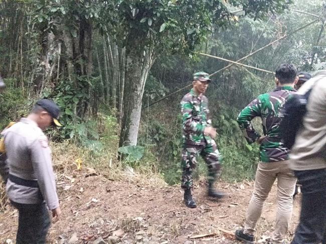 Bupati Ajak Warganya Bantu TNI