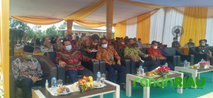Hadir di Acara Pisah Sambut Ketua PN Teluk Kuantan, Plt. Bupati : Bapisah Bukan Bacarai