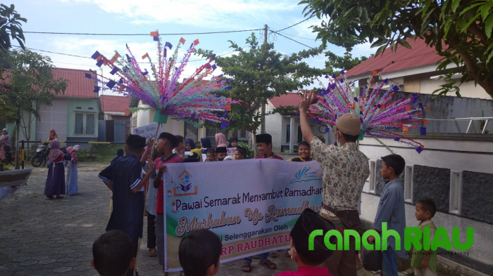 TBM DAN RP Raudhatul Ilmi desa Tarai Bangun gelar Pawai semarak Ramadhan
