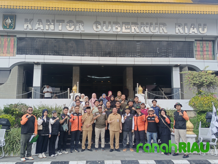 Dari Riau Mengalir Harapan: 11 Truk Kemanusiaan Dompet Dhuafa Melaju untuk Penyintas Sumatera