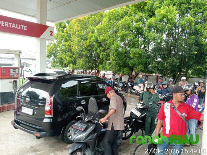 Warga Pulau Bengkalis Kesulitan BBM, Sales Manager Pertamina Lempar ke Humas