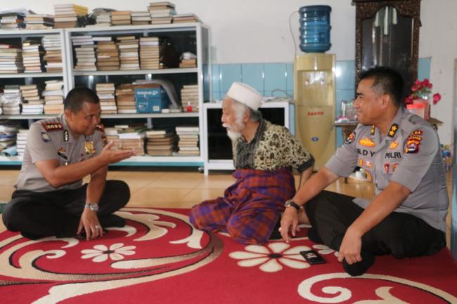 Dirbinmas dan Kabid Humas Polda Banten, Silaturahmi Tokoh Ulama Di Pondok Pesantren