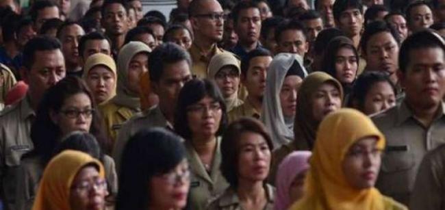 Bupati Rumahkan 841 Honorer Tidak Disiplin