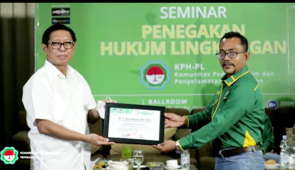 LSM. KPH-PL Menghimbau Kepada Masyarakat Selamatkan Dunia dengan Menanam Penghijauan