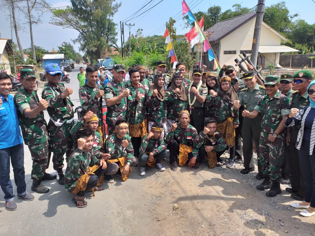  Eksis, Tim Tongklek Foto Bareng Jendral TNI  