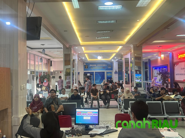 Pemohon Tetap Melonjak Menjelang Nataru, Ada Penyesuaian tarif Paspor