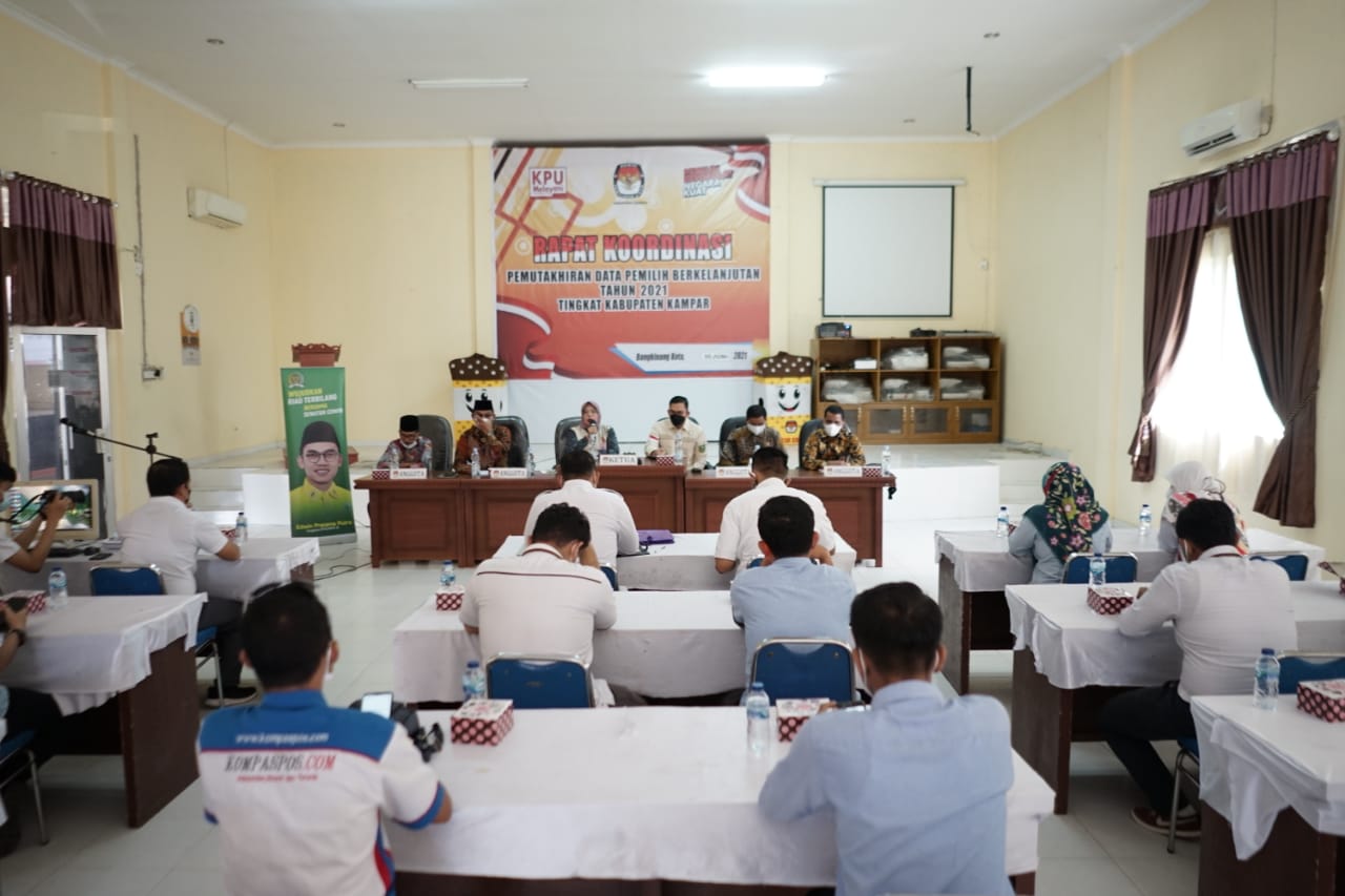 Ini Curhat KPU dan Bawaslu Kampar Ke Senator Edwin