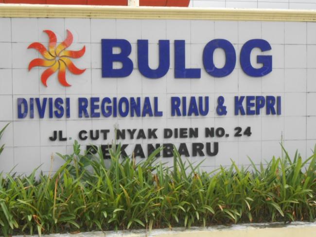 Pemko Pekanbaru Minta Jatah Penyaluran Beras Bulog 2 Bulan Sekaligus