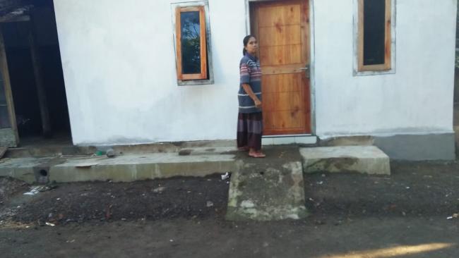 Bu Taufik Kinu Hidup Bahagia Dengan Rumah Barunya