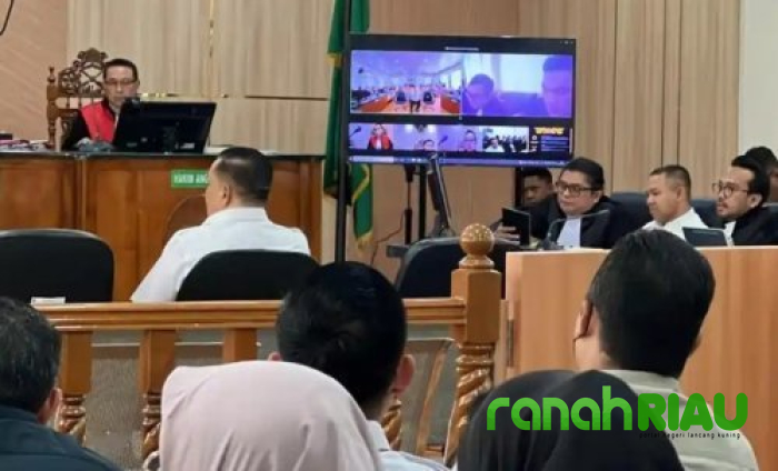 Dulu Sepanggung Kampanye, Kini Saling Sanggah di Pengadilan