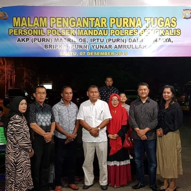 Kapolsek Mandau Beri Apresiasi Kepada 3 Purna Bakti Polri