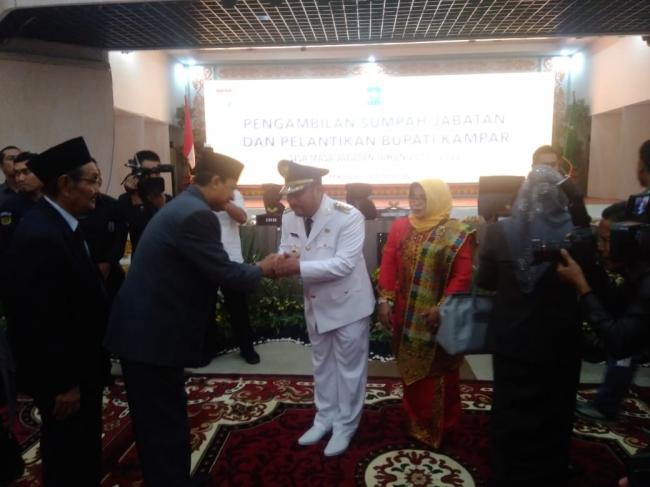 Catur Sugeng Resmi Jadi Bupati Kampar