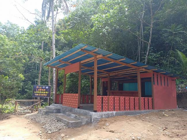 "Kantin di Air Terjun selesai dibangun"