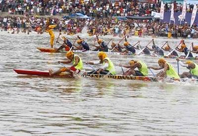 Ngabuburit Ala Warga Kecamatan Hulu Kuantan