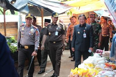 Nyata... Wabub dan Kapolres Kuansing Turun Langsung Pastikan Bahan Pokok