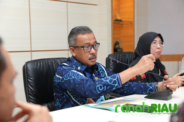   Rapat Koordinasi Pemberian Insentif APBD 2025, Jefridin Tekankan Peningkatan Efektivitas Insentif