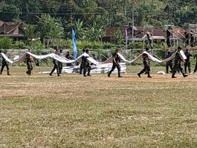  Dandim: Bendera Dan Umbul Pasang Di Sekitar lapangan