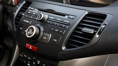 Ini Cara Sehat Gunakan AC Mobil