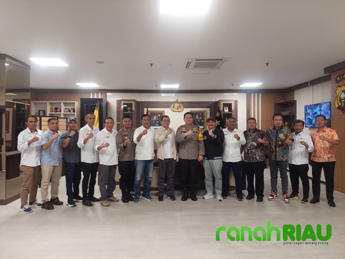 Silaturahmi PWI Riau dan Polda Riau, Irjen Pol Iqbal paparkan Keberhasilan Pengamanan Pemilu