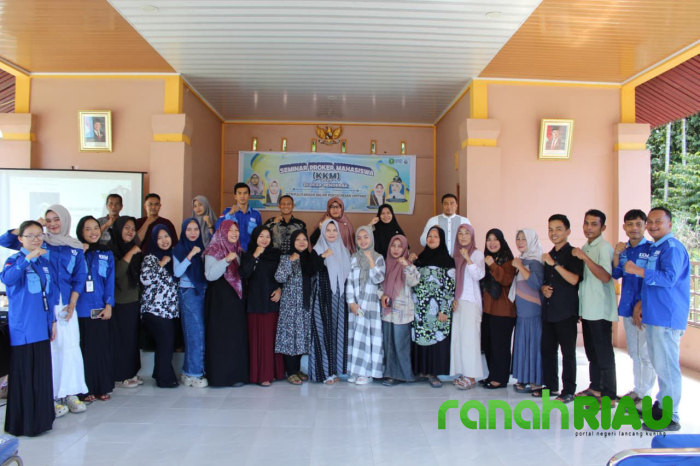 Seminar UMKM, Mahasiswa ISNJ Melakukan KKM di Desa Senderak